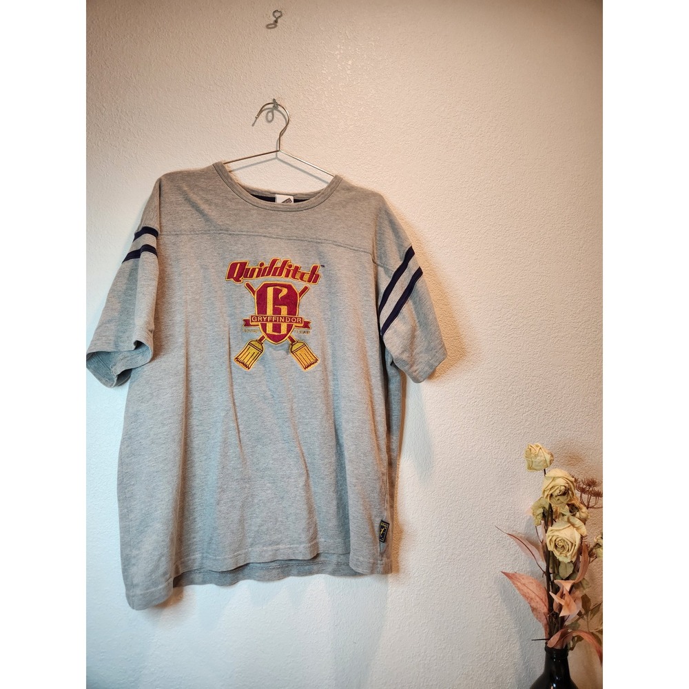 Harry Potter Gryffindor Quidditch Team Shirt XL Warner‎ Bros Studio Store Tee